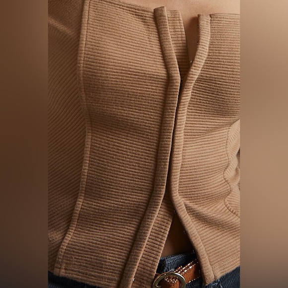 NWT Ribbed Corset-Seamed Top | XL - Picture 4 of 6